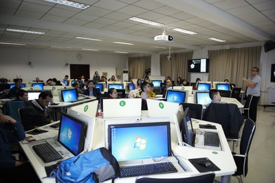 北京大學(xué)青年教師教學(xué)培訓(xùn)課程“多媒體課件”開講 探索教育科技服務(wù)教學(xué)新路徑